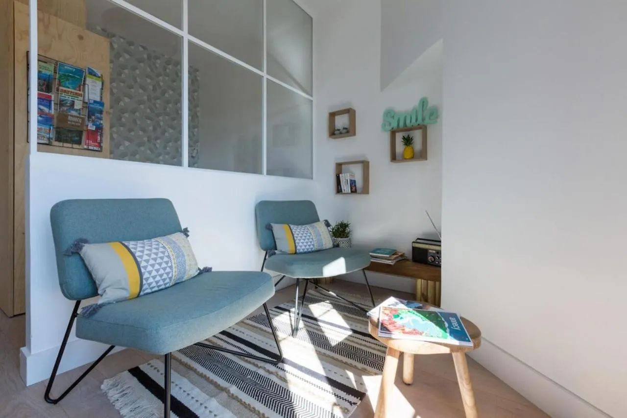 Studio Hyper Center 100M From The Lake! Annecy France