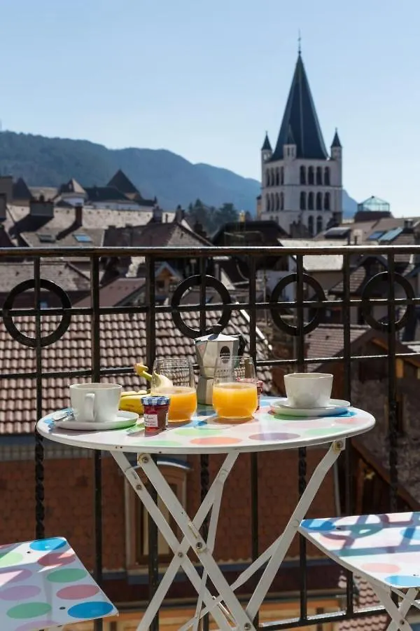 Studio Hyper Center 100M From The Lake! Annecy Apartment